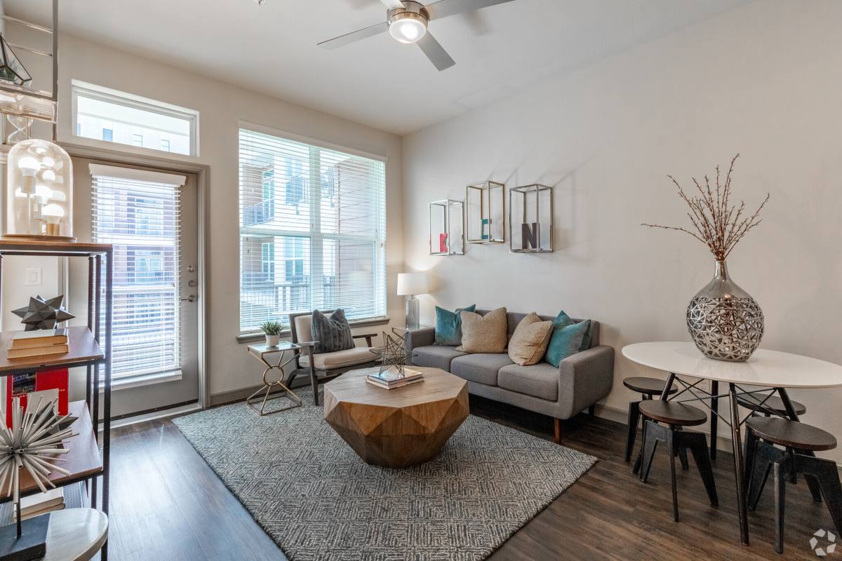 Apartment for rent at 1711 Caroline St #711C, Houston, TX 77002
