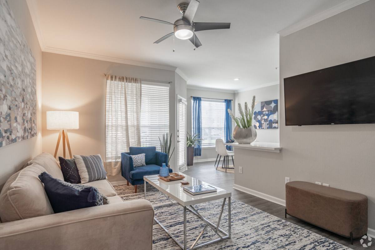 Apartment for rent at 2800 Tranquility Lake Blvd #28T, Pearland, TX 77584