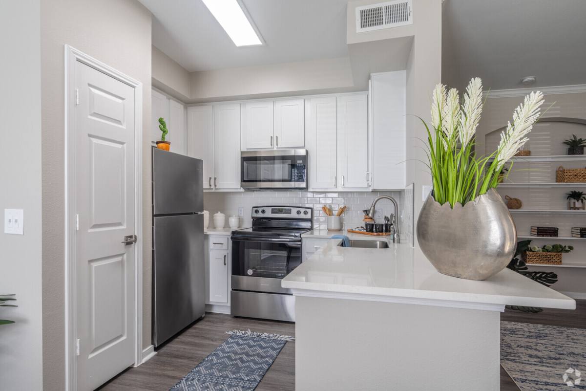 Apartment for rent at 2800 Tranquility Lake Blvd #28T, Pearland, TX 77584