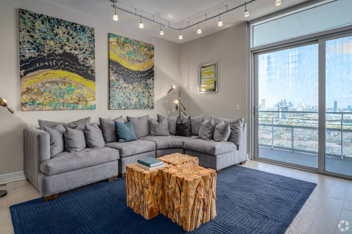 Apartment for rent at 2929 Weslayan St #29WN2, Houston, TX 77027