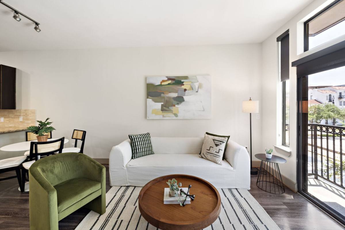 Apartment for rent at 3800 Main St #38M1, Houston, TX 77002