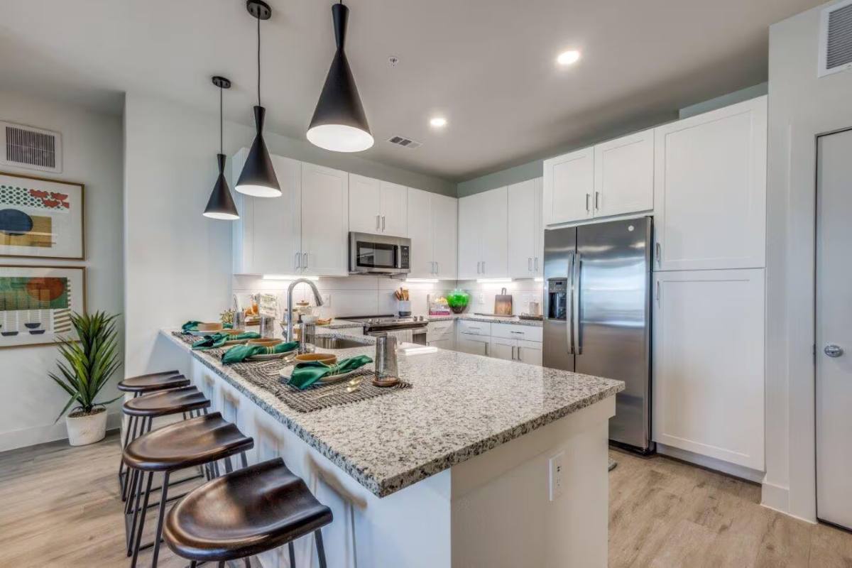 Apartment for rent at 2200 Beacon Circle #ABI, League City, TX 77573