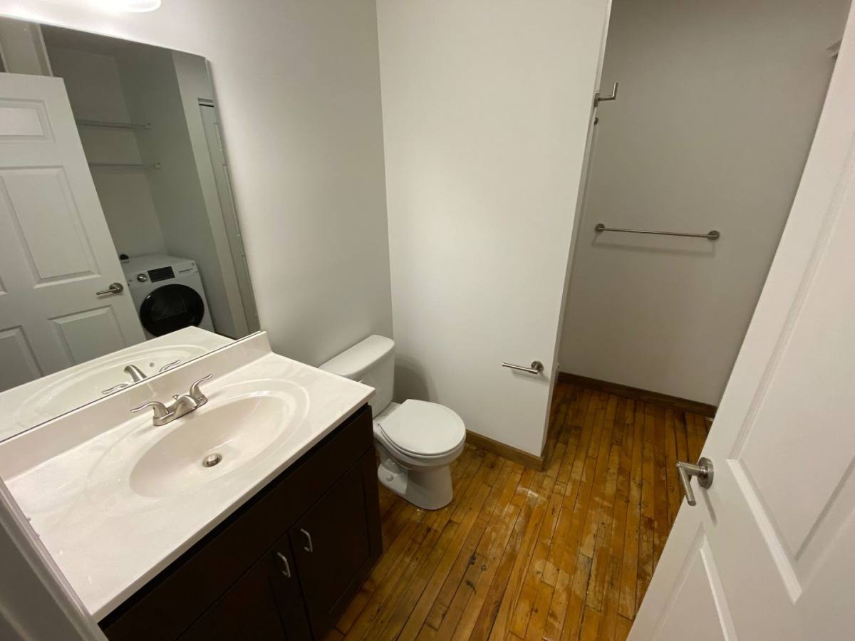 Apartment for rent at 231 W College Ave, York, PA 17401