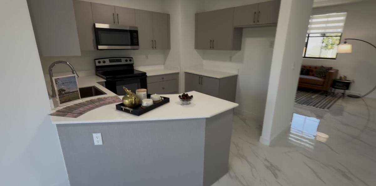 Apartment for rent at 564 E 19th St #309, Hialeah, FL 33013