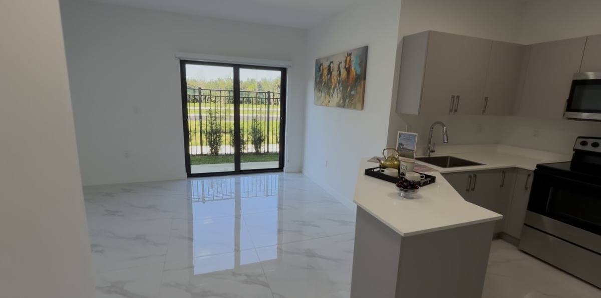 Apartment for rent at 564 E 19th St #309, Hialeah, FL 33013