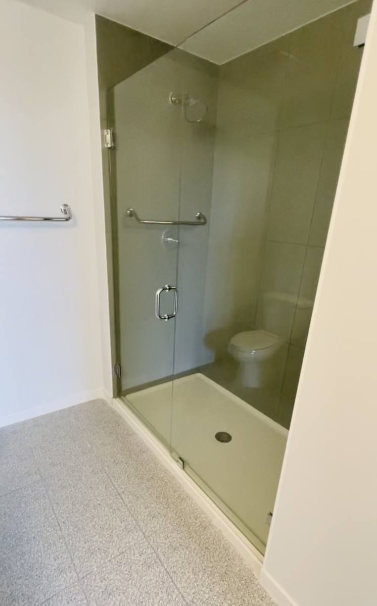 Apartment for rent at 1632 NE 110th St #905, Miami, FL 33161