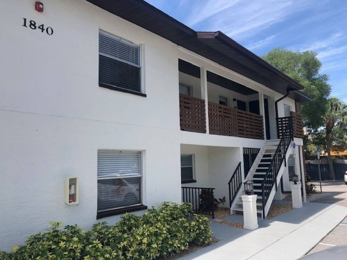 Apartment for rent at 1840 Morrill St, Sarasota, FL 34236
