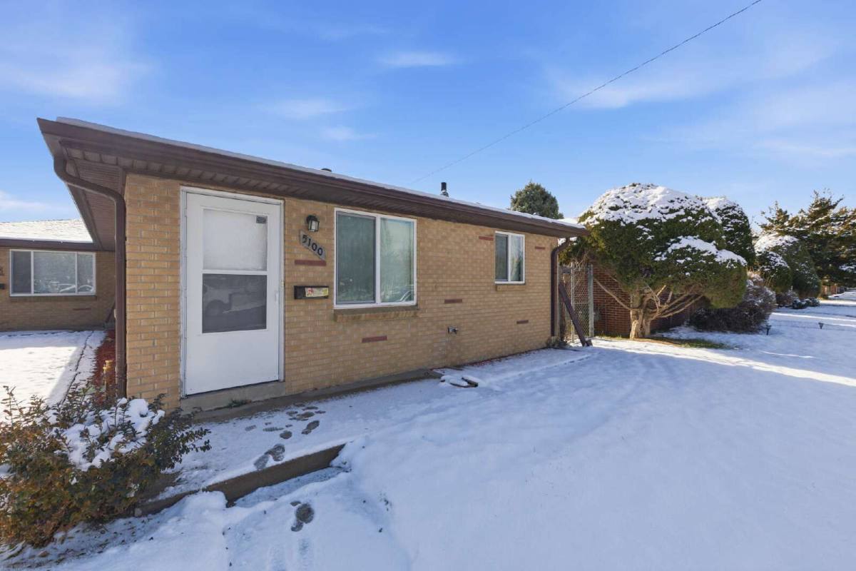House for rent at 5100 E 33rd Ave, Denver, CO 80207