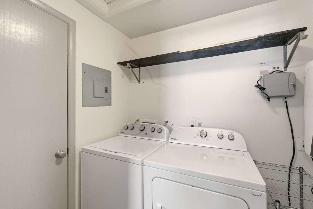House for rent at 5100 E 33rd Ave, Denver, CO 80207