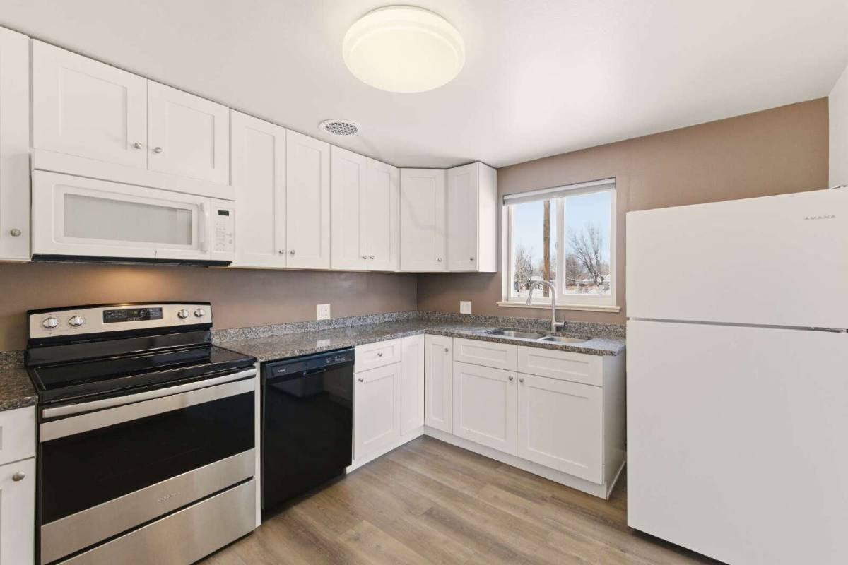 House for rent at 5100 E 33rd Ave, Denver, CO 80207