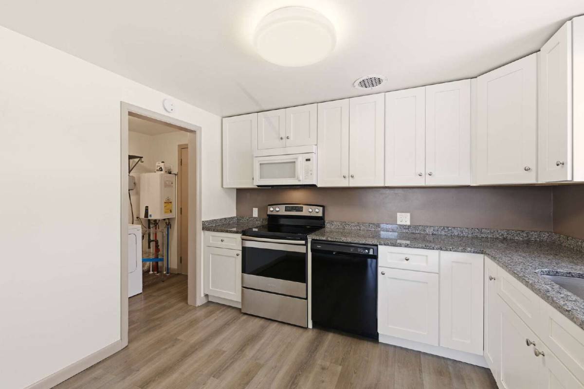 House for rent at 5100 E 33rd Ave, Denver, CO 80207