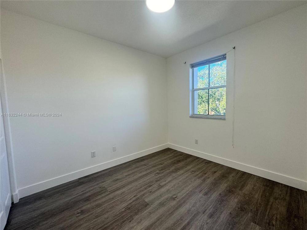 Townhouse for rent at 5004 S Harbor Isles Dr, Fort Lauderdale, FL 33312