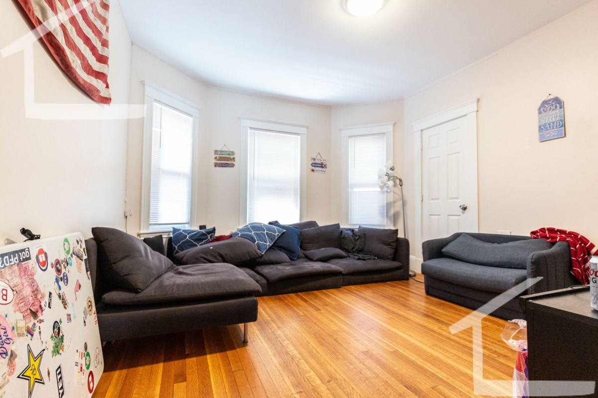 Apartment for rent at 10 Chester St, Allston, MA 02134