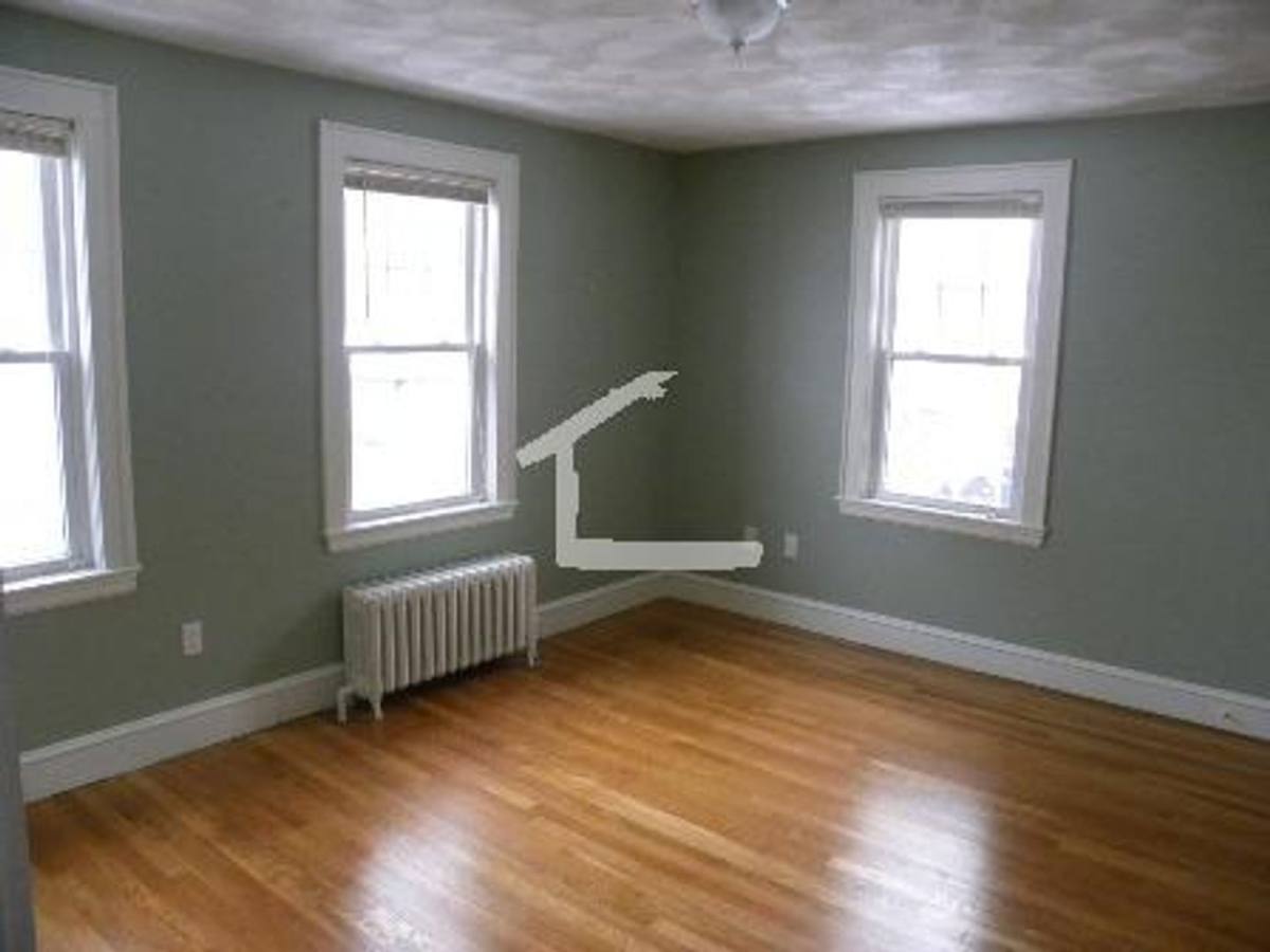 Apartment for rent at 8 Euston St #9, Brookline, MA 02446