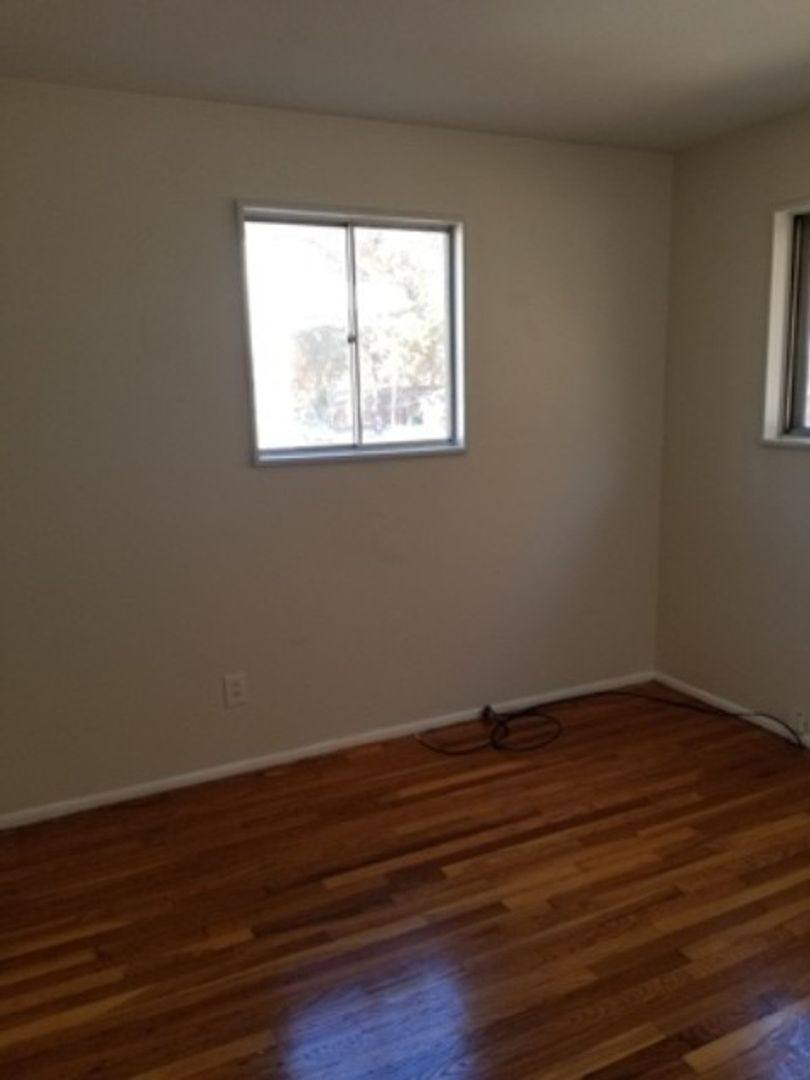 House for rent at 105 Clearview Dr, Florissant, MO 63033