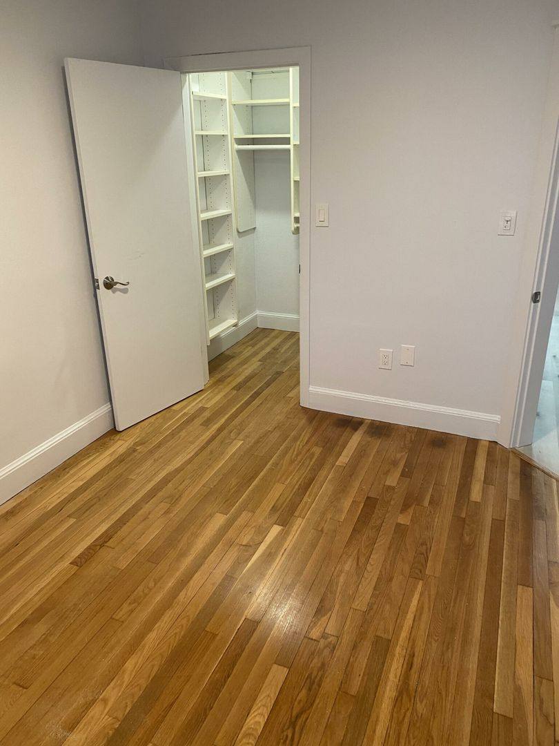 Apartment for rent at 49 Westland Ave #18R, Boston, MA 02115