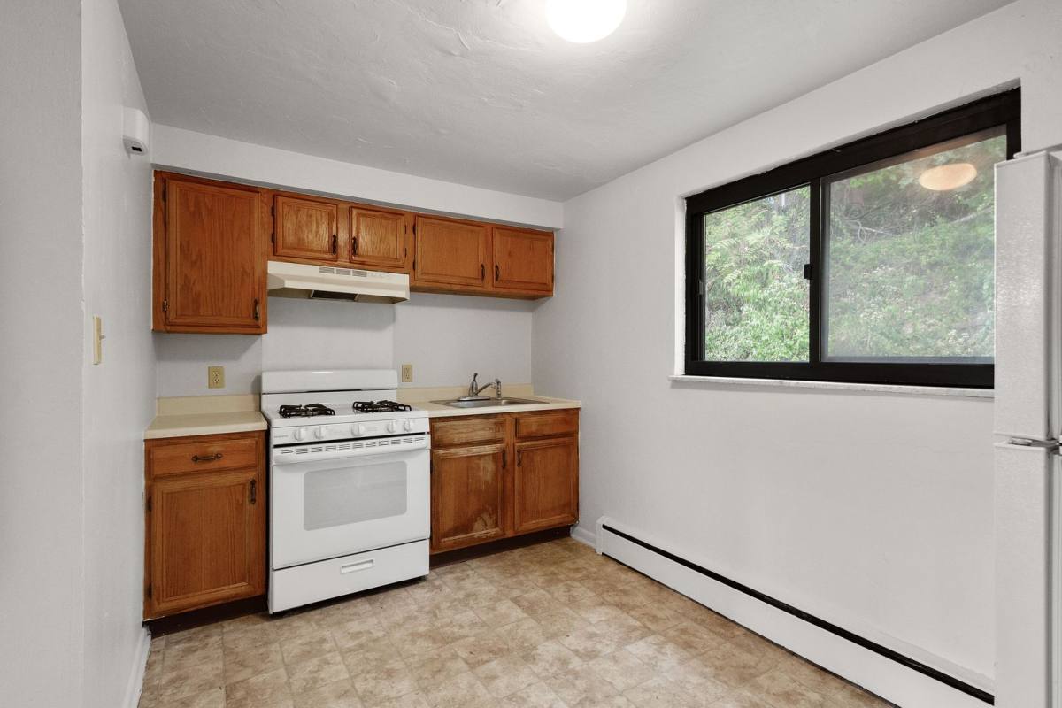 Apartment for rent at 10601 - 10615 Lindberg Ave, Pittsburgh, PA 15235