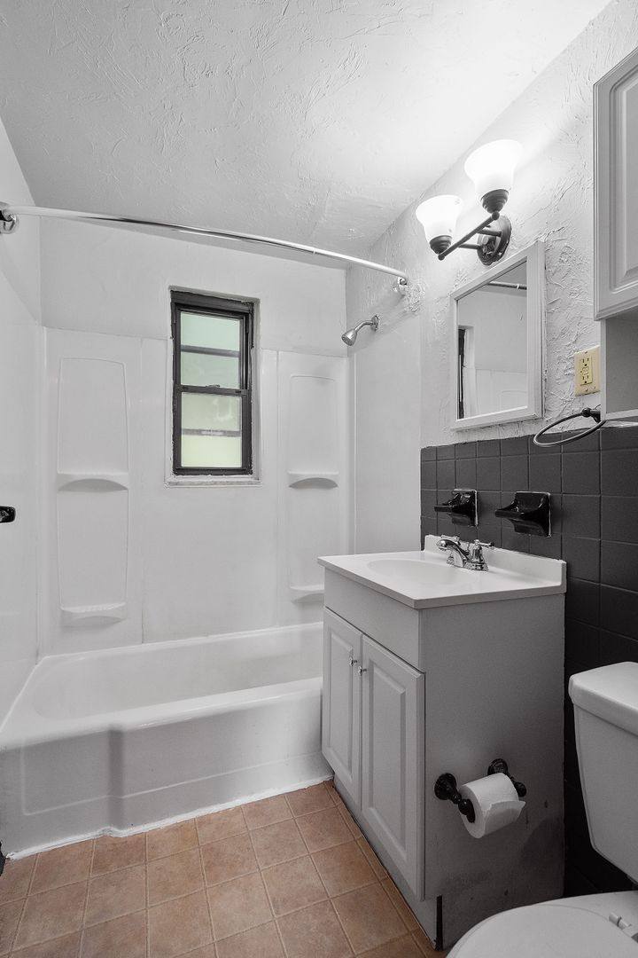 Apartment for rent at 10601 - 10615 Lindberg Ave, Pittsburgh, PA 15235