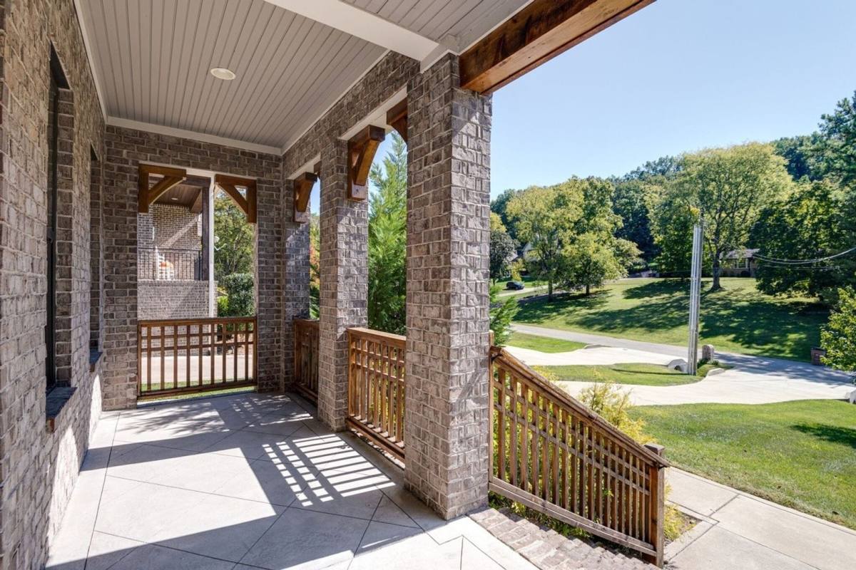 House for rent at 118 Cheekwood Terrace, Nashville, TN 37205