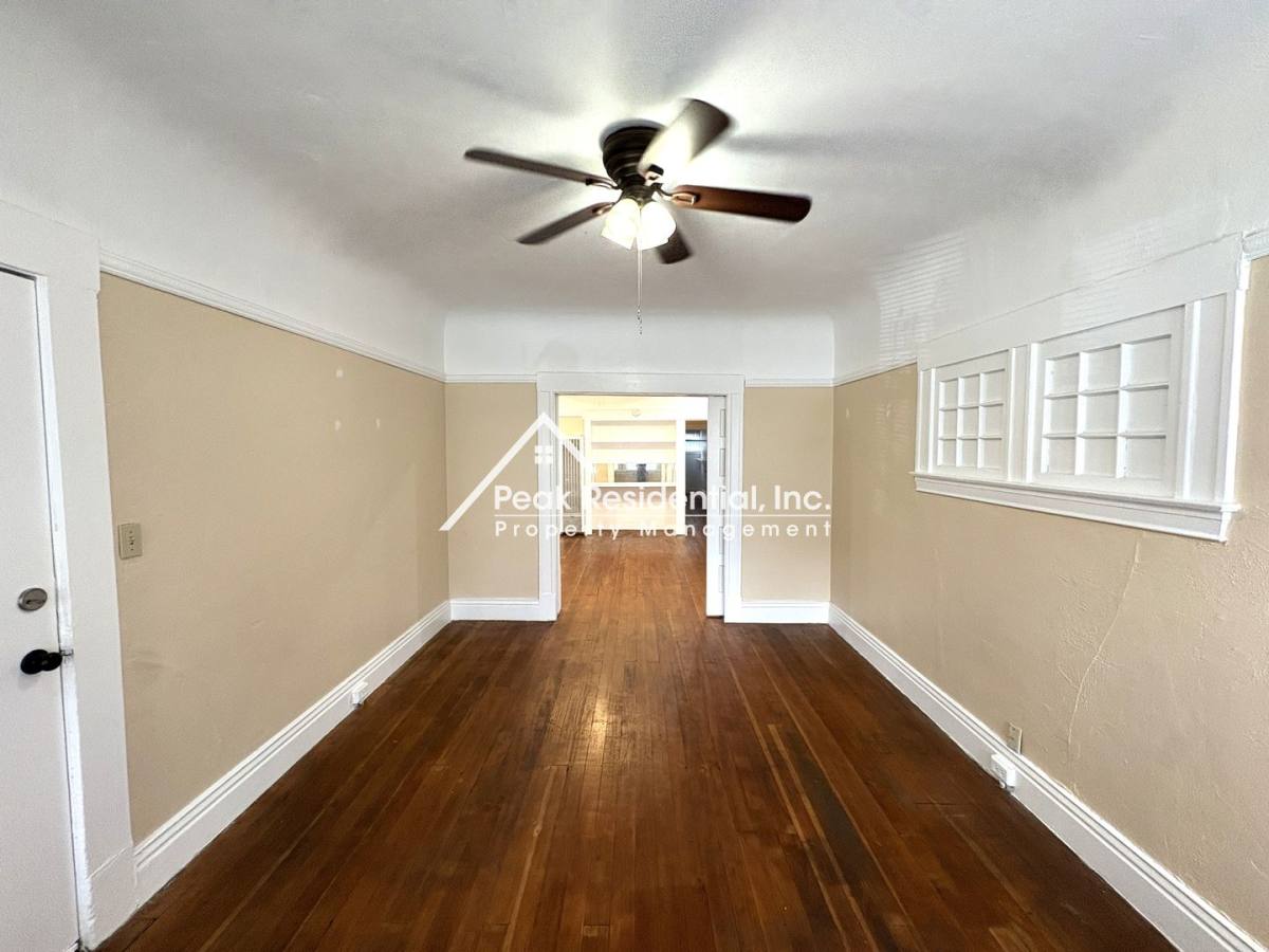 Apartment for rent at 704 20th St, Sacramento, CA 95811