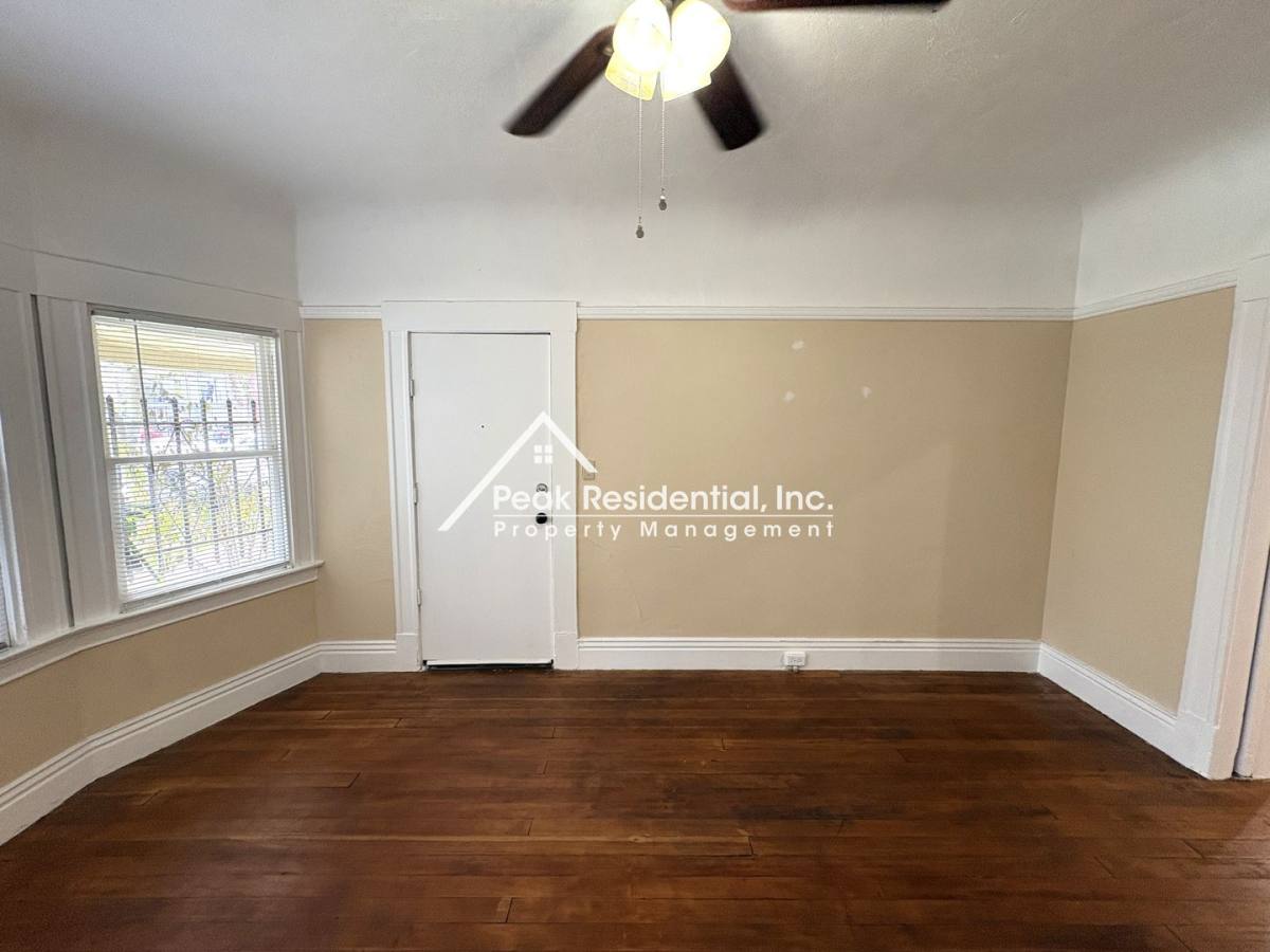 Apartment for rent at 704 20th St, Sacramento, CA 95811