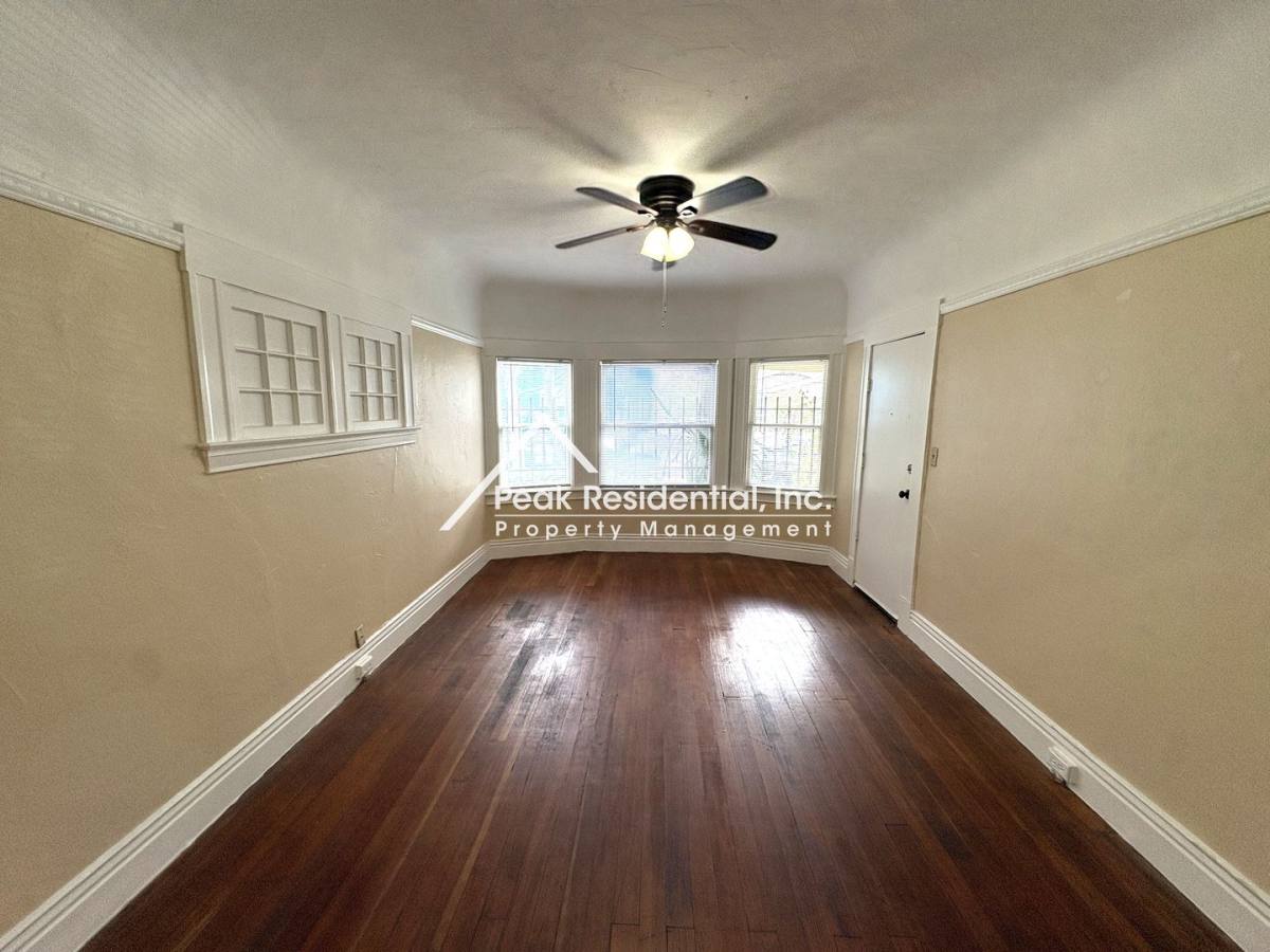 Apartment for rent at 704 20th St, Sacramento, CA 95811