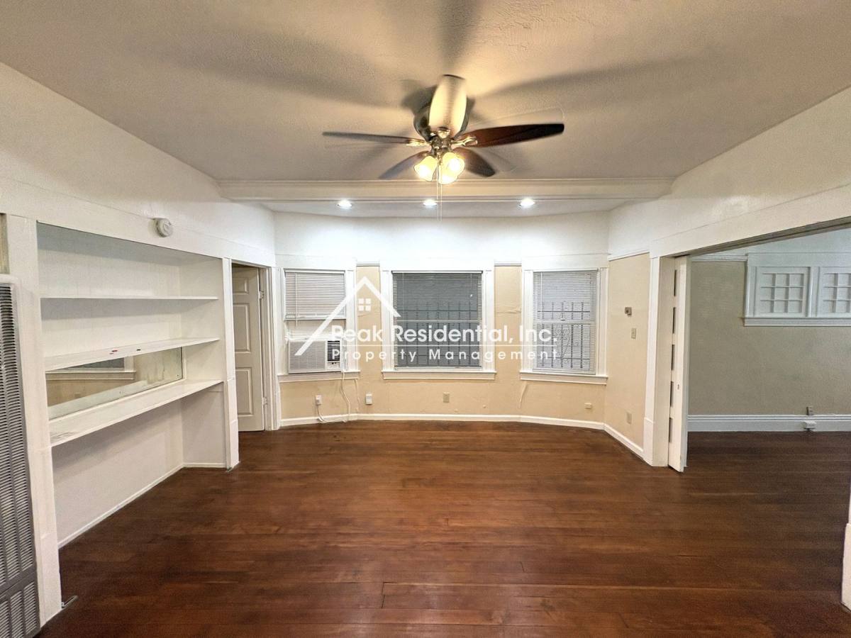 Apartment for rent at 704 20th St, Sacramento, CA 95811