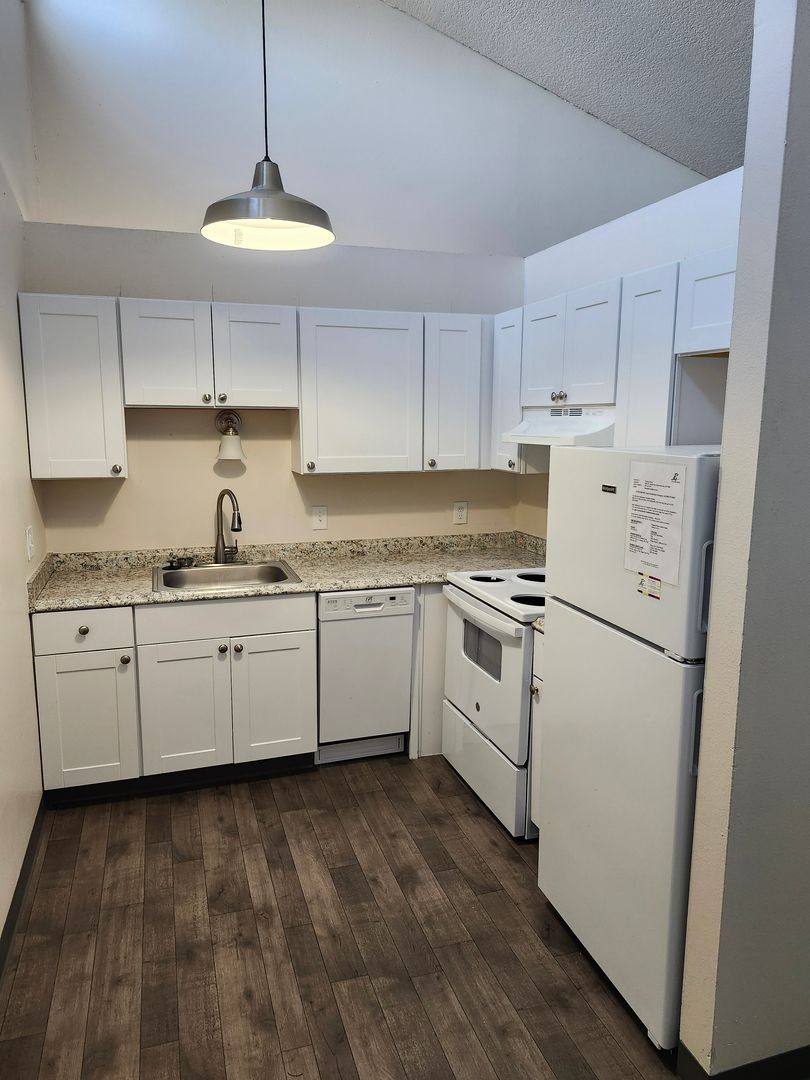 Apartment for rent at 8600 SW Scholls Ferry Rd, Beaverton, OR 97008