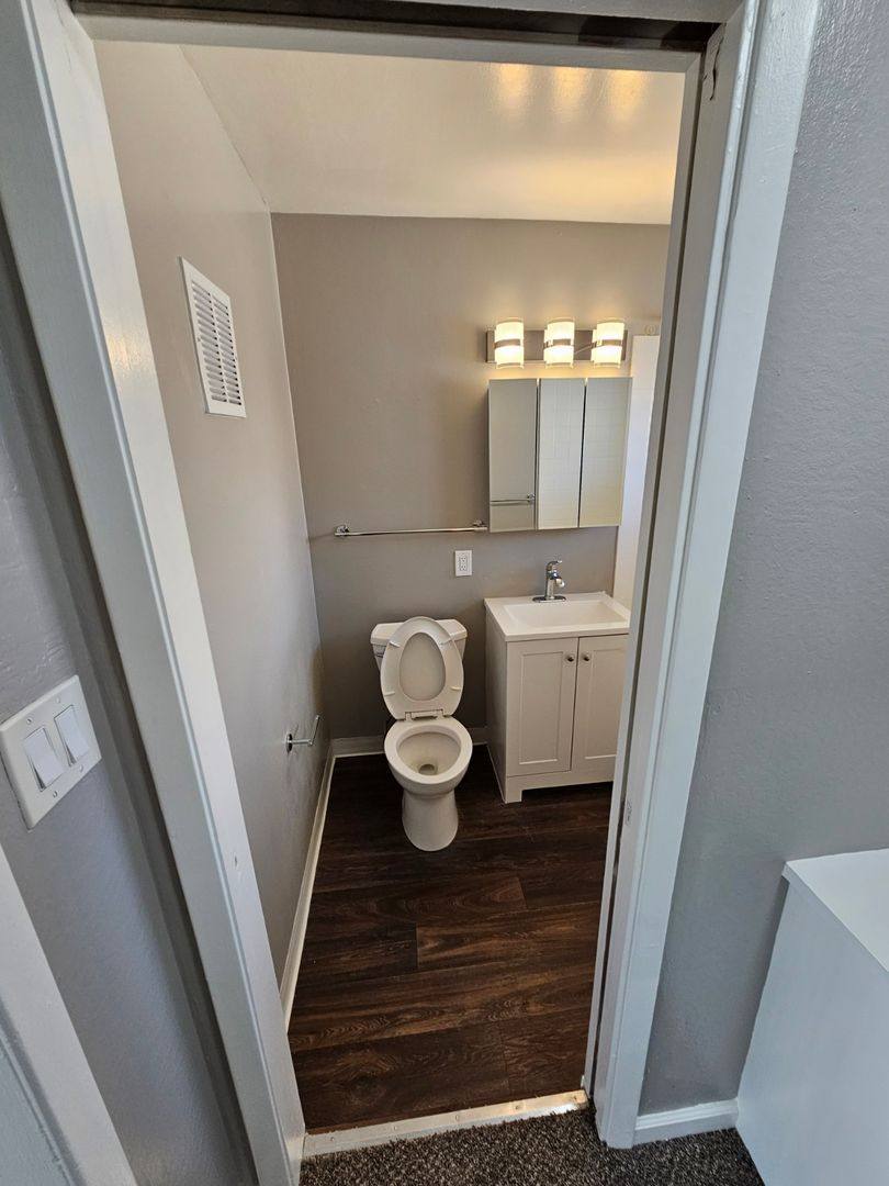 Apartment for rent at 2228 Royale Rd, Sacramento, CA 95815