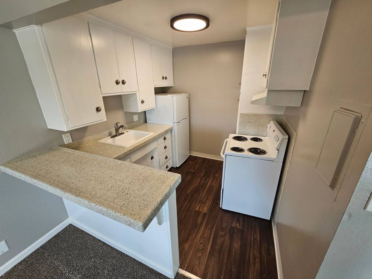 Apartment for rent at 2228 Royale Rd, Sacramento, CA 95815