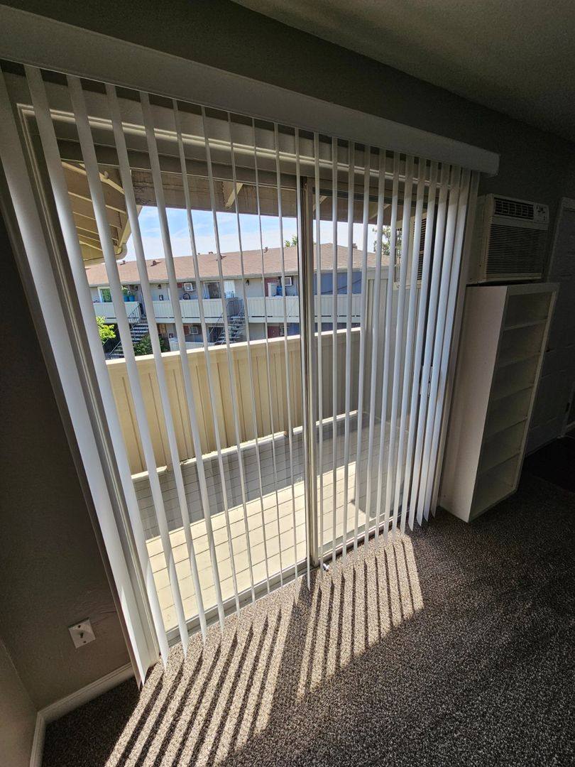 Apartment for rent at 2228 Royale Rd, Sacramento, CA 95815