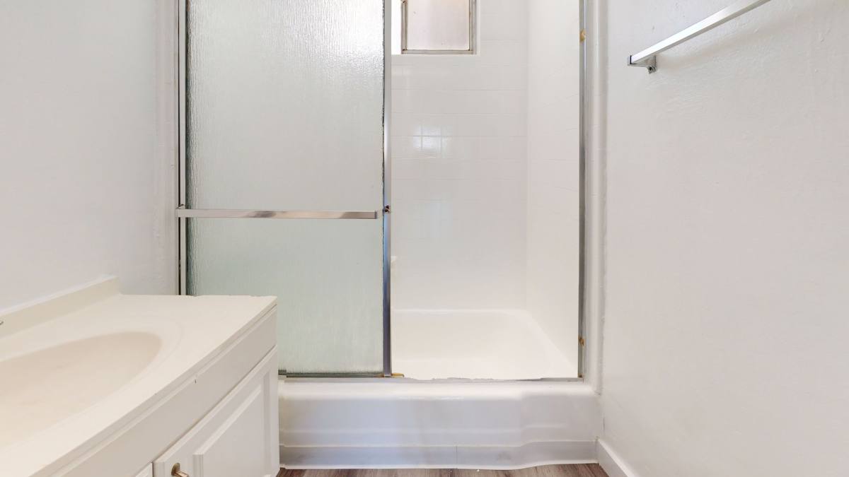 Apartment for rent at 821 Glenway Dr, Inglewood, CA 90302
