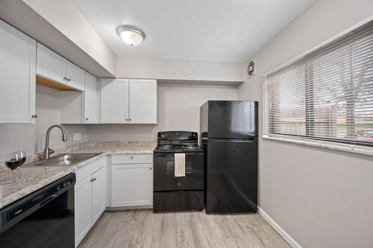 Townhouse for rent at 1740 Bising Ave, Cincinnati, OH 45239