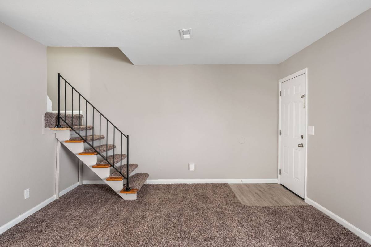 Townhouse for rent at 1740 Bising Ave, Cincinnati, OH 45239