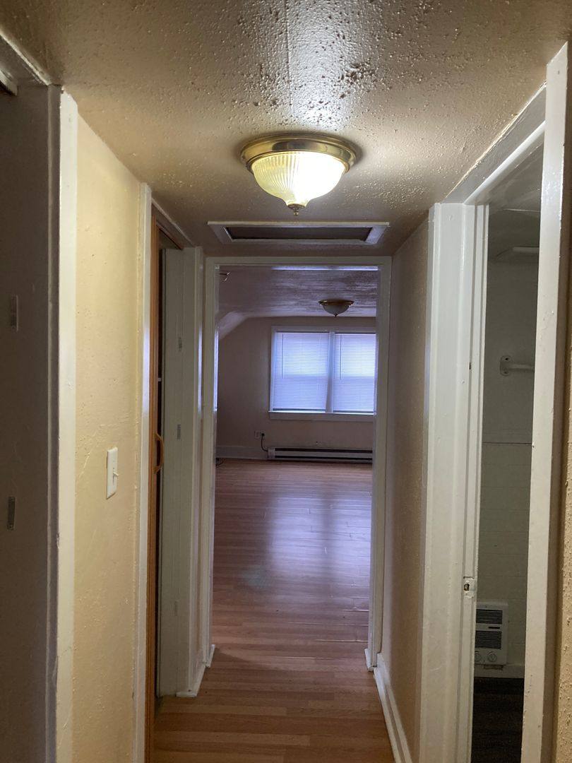 Apartment for rent at 706 E Jackson, Muncie, IN 47305