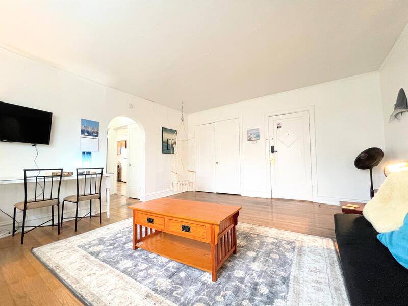Apartment for rent at 6649 Berthold Ave #1W, Saint Louis, MO 63139