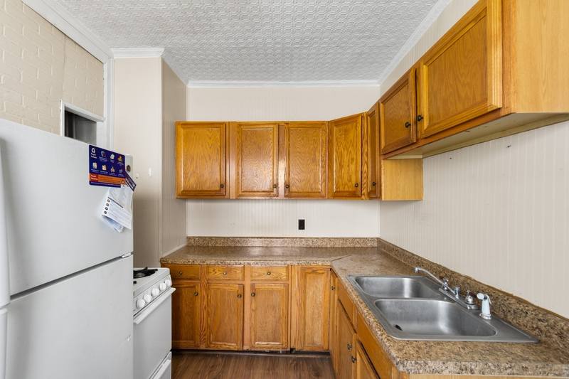 Apartment for rent at 247 Roosevelt Ave #1, Syracuse, NY 13210