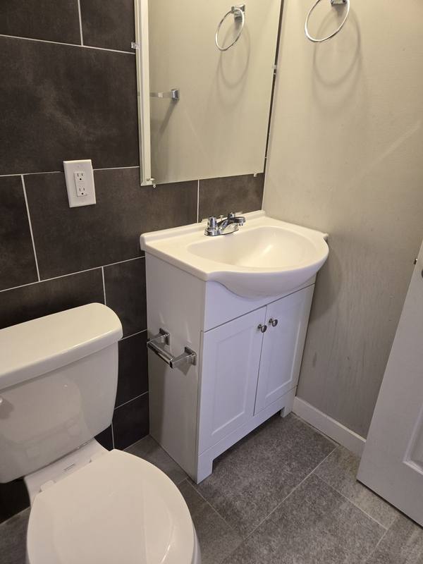 Apartment for rent at 1827 W Diamond St #B, Philadelphia, PA 19121