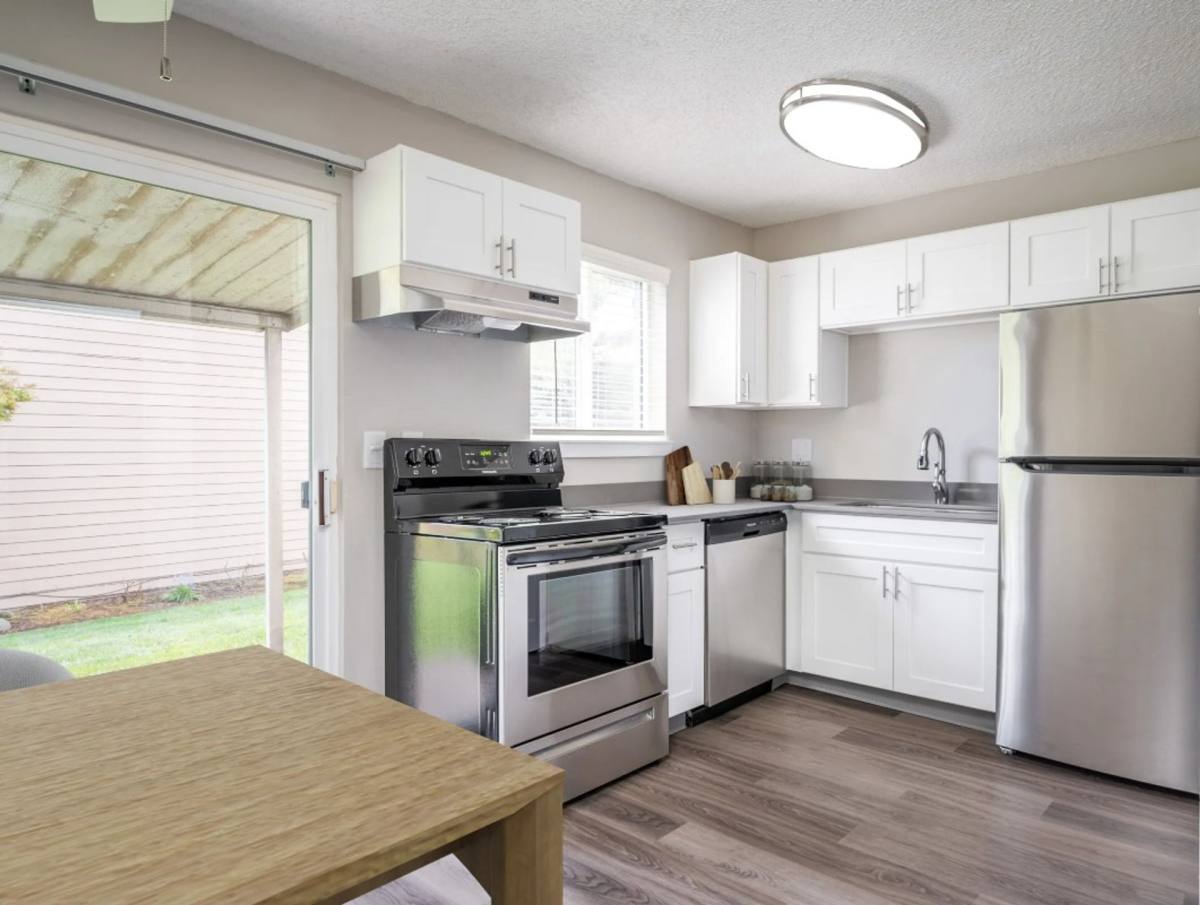 Apartment for rent at 9550 SW Washington Dr, Portland, OR 97223