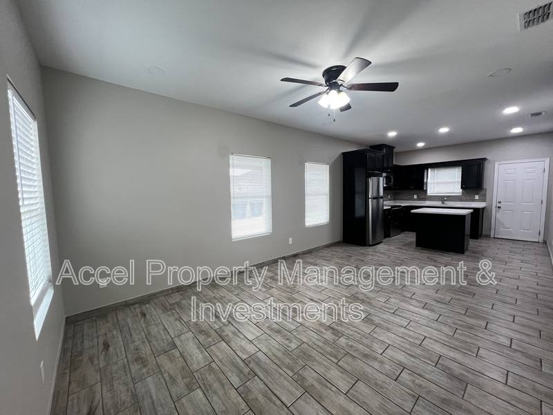 Apartment for rent at 1327 W Garfield Ave #2, Mission, TX 78573