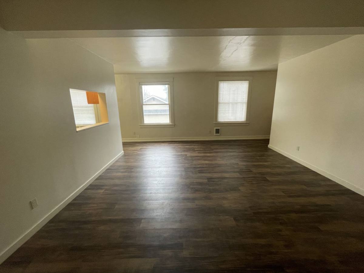 Apartment for rent at 701 H St, Centralia, WA 98531