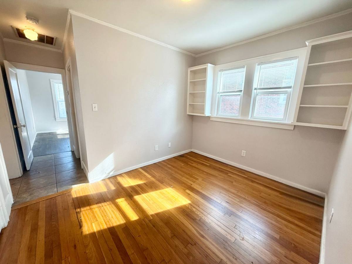 Apartment for rent at 520 S Fannin Ave, Tyler, TX 75702