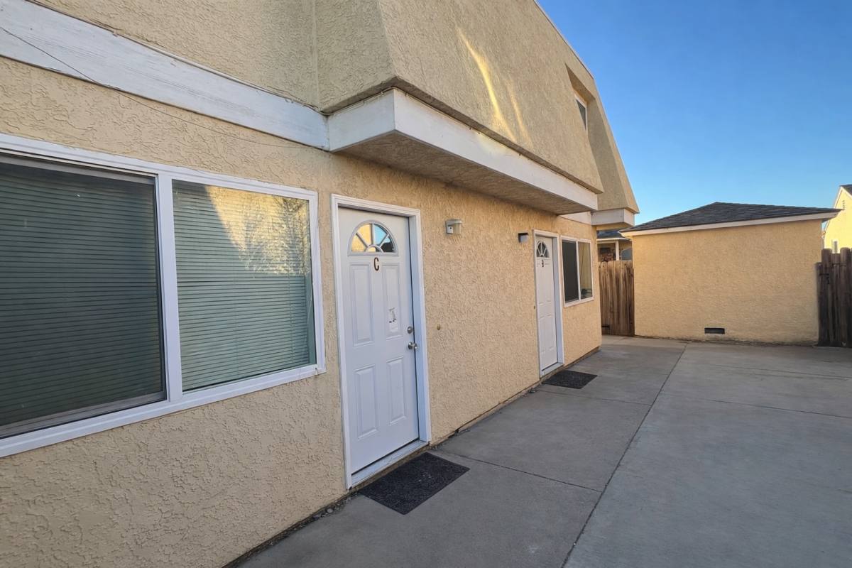 Apartment for rent at 717 E Boone St, Santa Maria, CA 93454