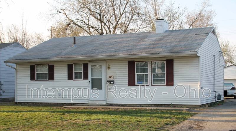 House for rent at 967 Duxberry Ave, Columbus, OH 43211