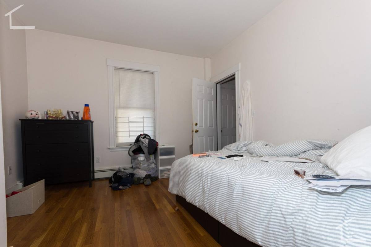Apartment for rent at 11 Saint Lukes Rd #2V, Allston, MA 02134