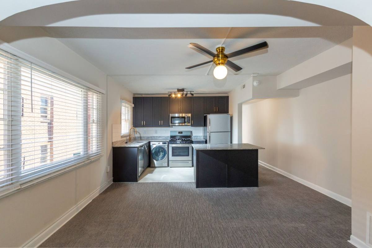 Apartment for rent at 225 S 400 E, Salt Lake City, UT 84111