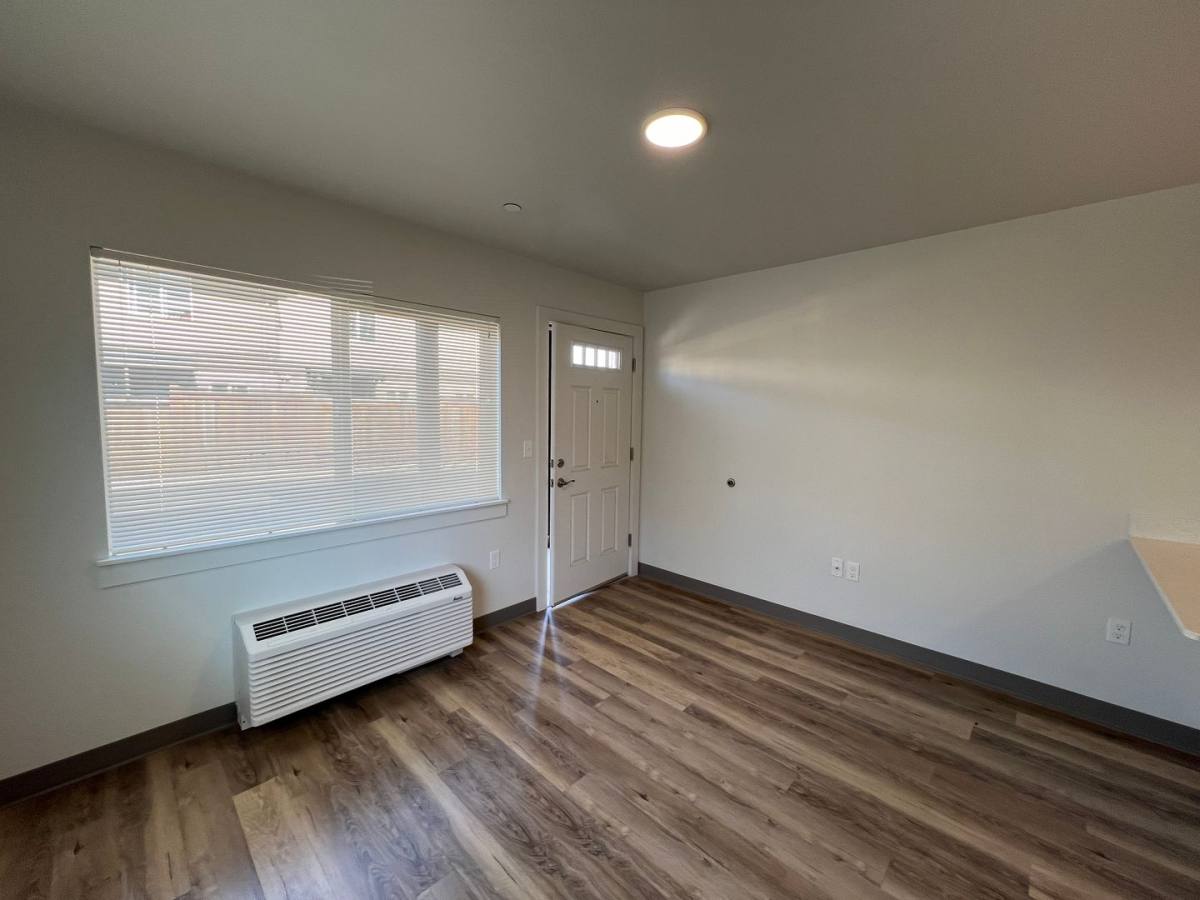 Apartment for rent at 1866 5th St, Springfield, OR 97477