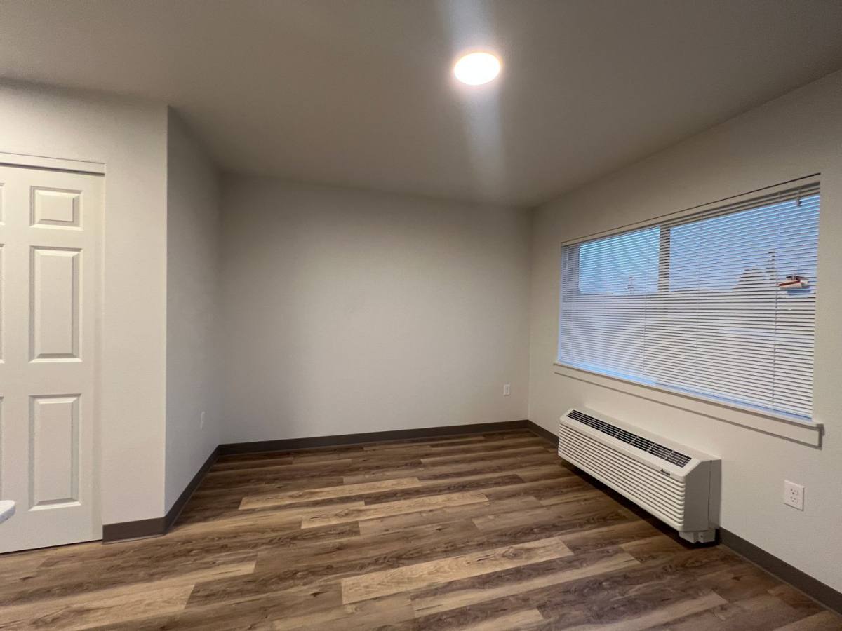 Apartment for rent at 1866 5th St, Springfield, OR 97477