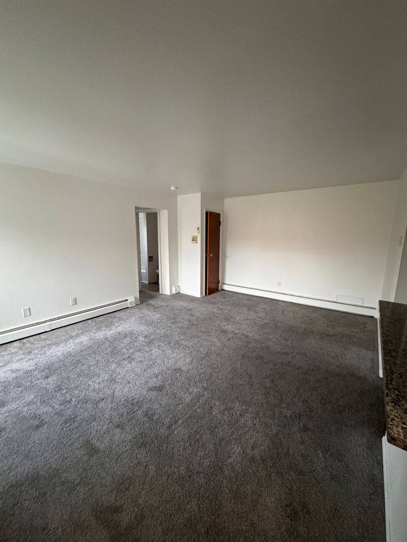 Apartment for rent at 314-316 Reis St, New Castle, PA 16101