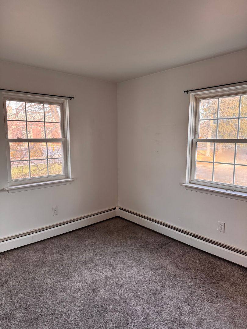 Apartment for rent at 314-316 Reis St, New Castle, PA 16101